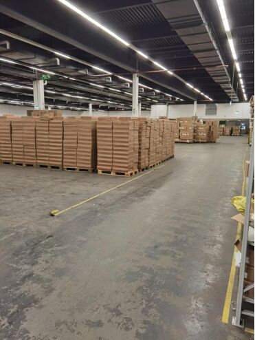 Overseas warehouse picture